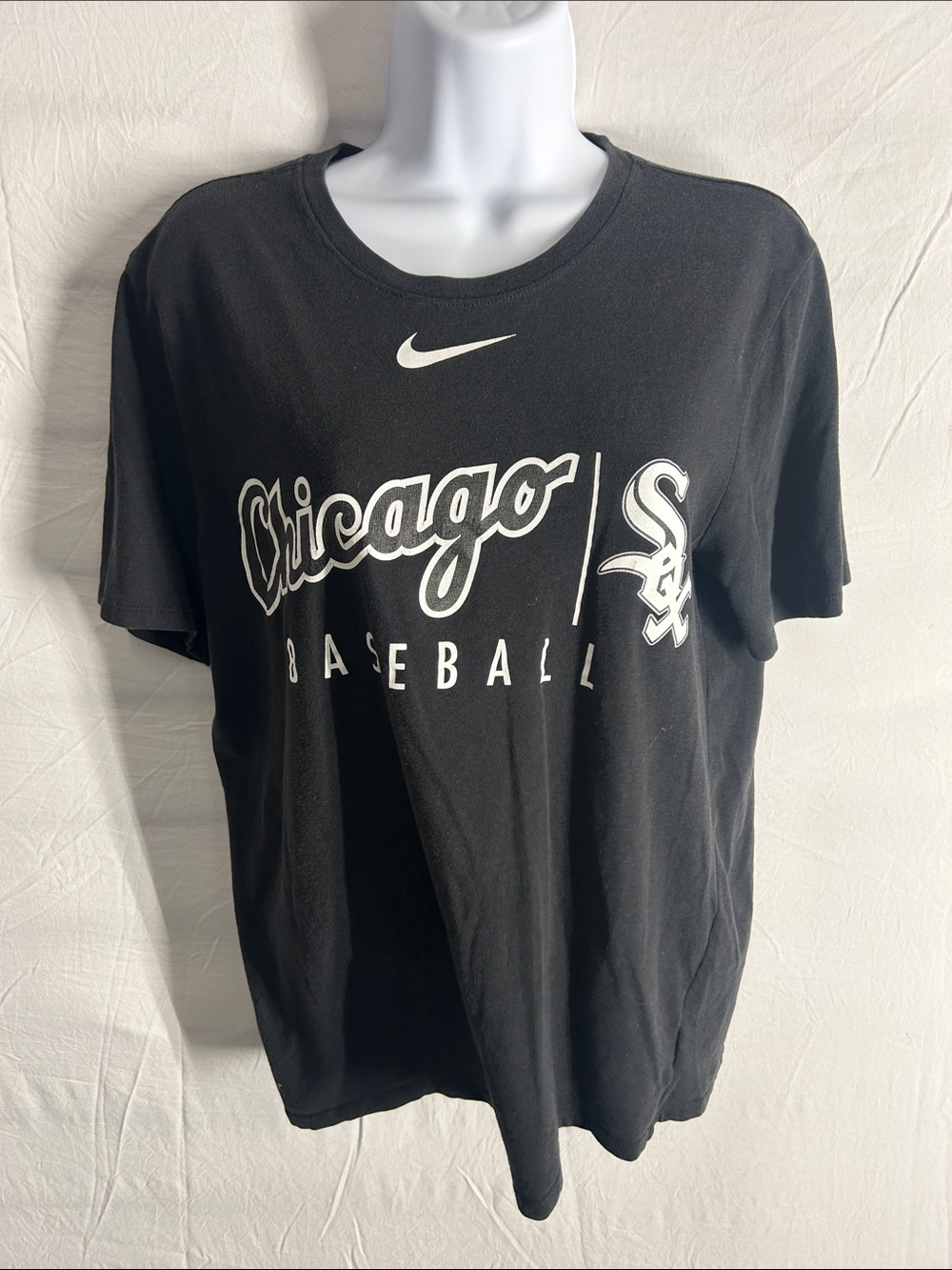 Nike Black Chicago White Sox Baseball Graphic Tee